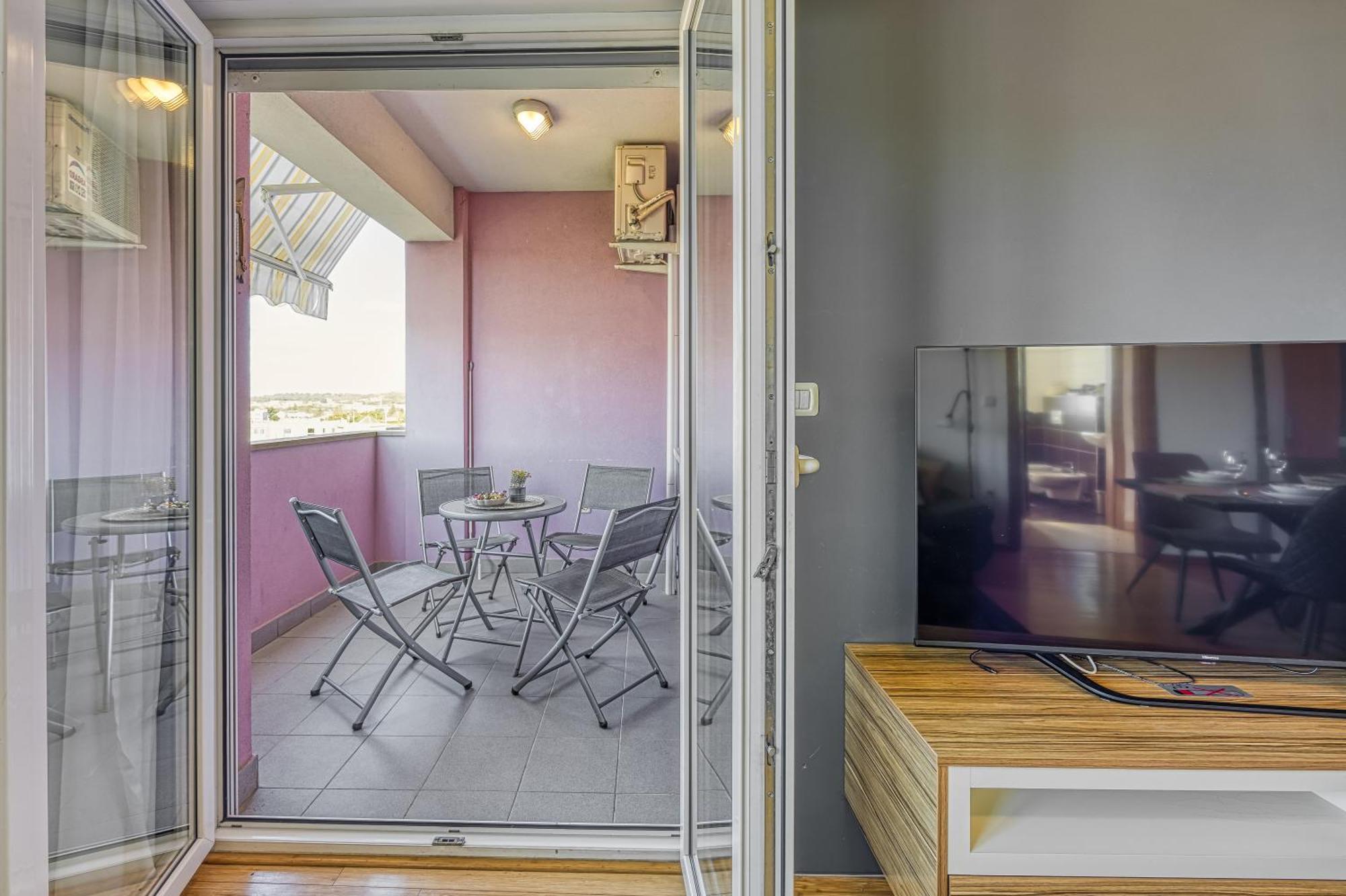 Apartment Dea - Three Bedroom Apartment Pula Zewnętrze zdjęcie