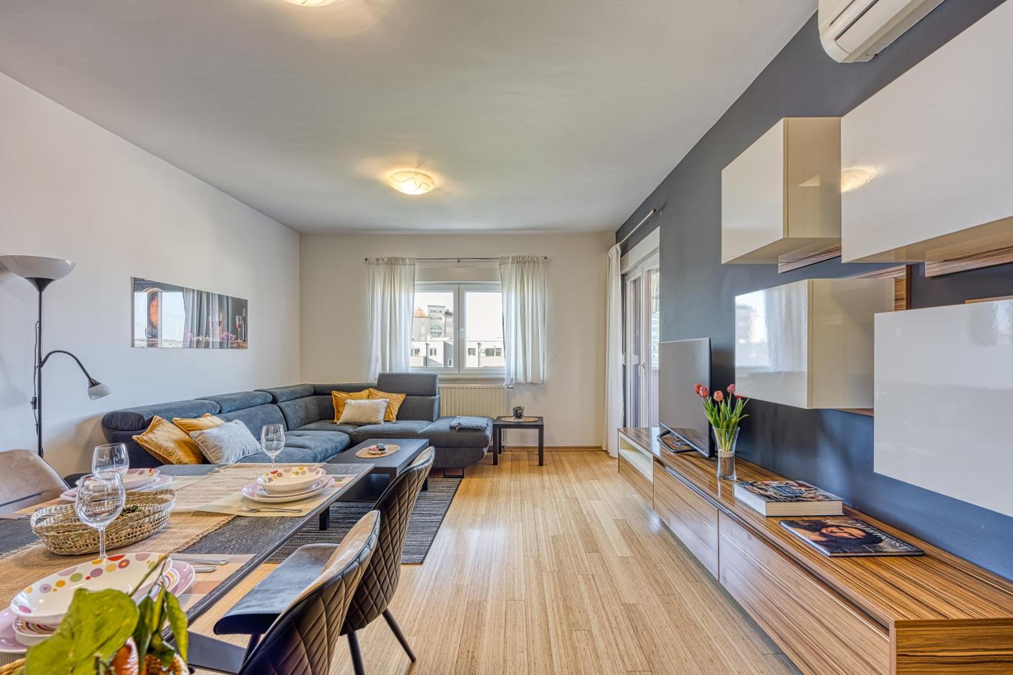 Apartment Dea - Three Bedroom Apartment Pula Zewnętrze zdjęcie
